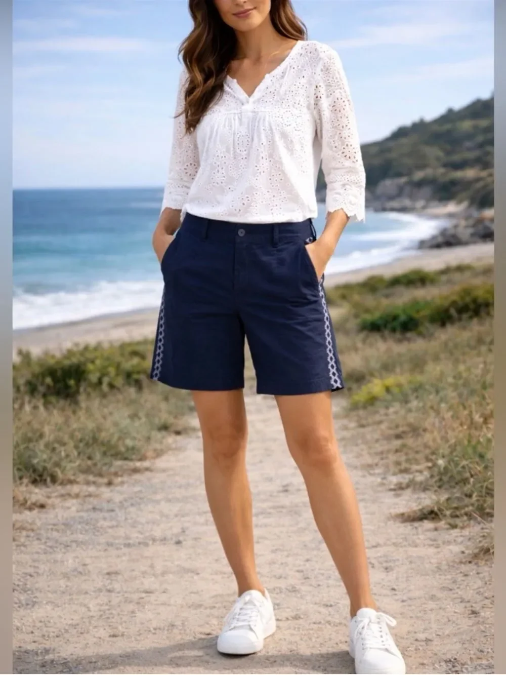 Eddie Bauer 12 Juniper Ripstop Navy White Embroidered Shorts
